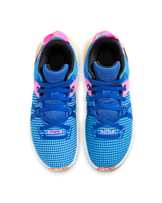 LeBron Witness 7 EP Basketball Shoes. Nike ID